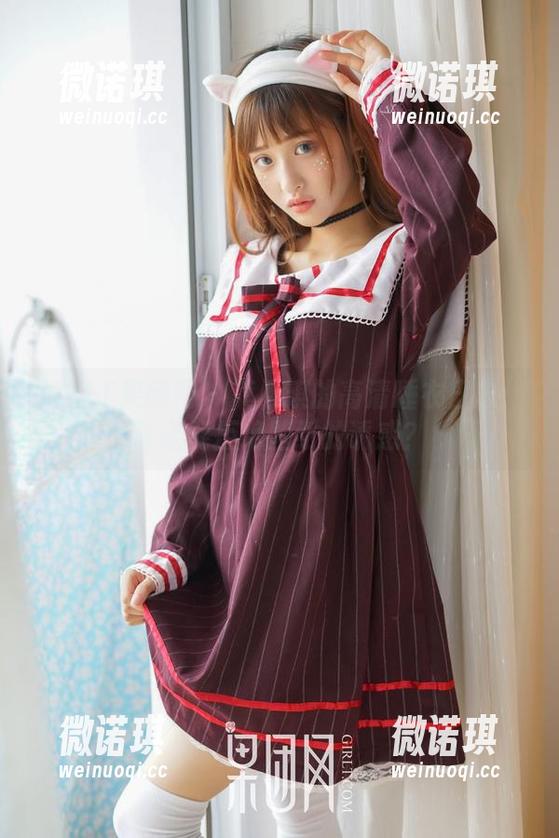 GIRLT果团网 - 莫雅琪的高清睡衣日志：谁还能拒绝壁纸的诱惑？