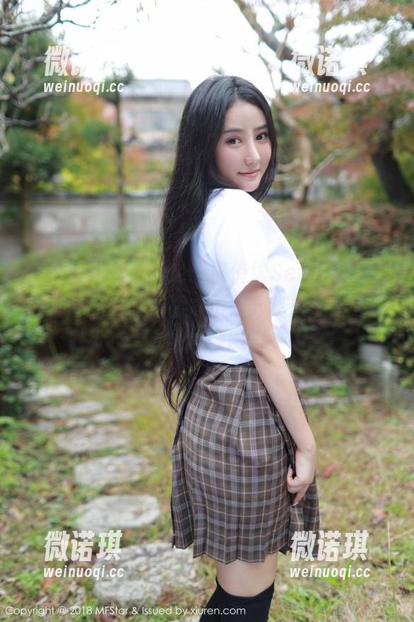 MFStar模范学院 - 柳侑绮Sevenbaby的套图更新，温柔得不行，我只想在旁边默默点赞，内心呼喊再来一套！