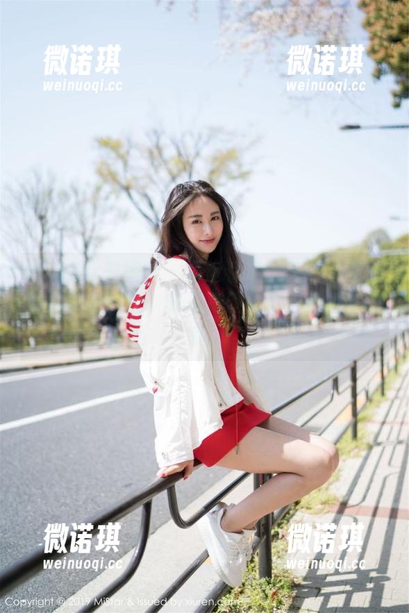 MiStar魅妍社 - 最近看了FoxYini孟狐狸的全套写真，真想把她的甜心打包带回家。