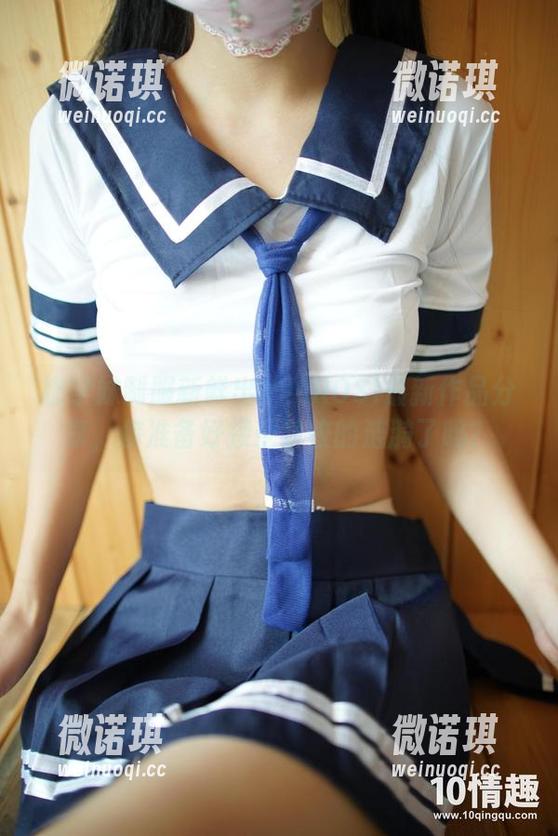 嫩学妹制服新鲜出炉！ROSI最新作品分享，你准备好接受学校的涟漪了吗？
