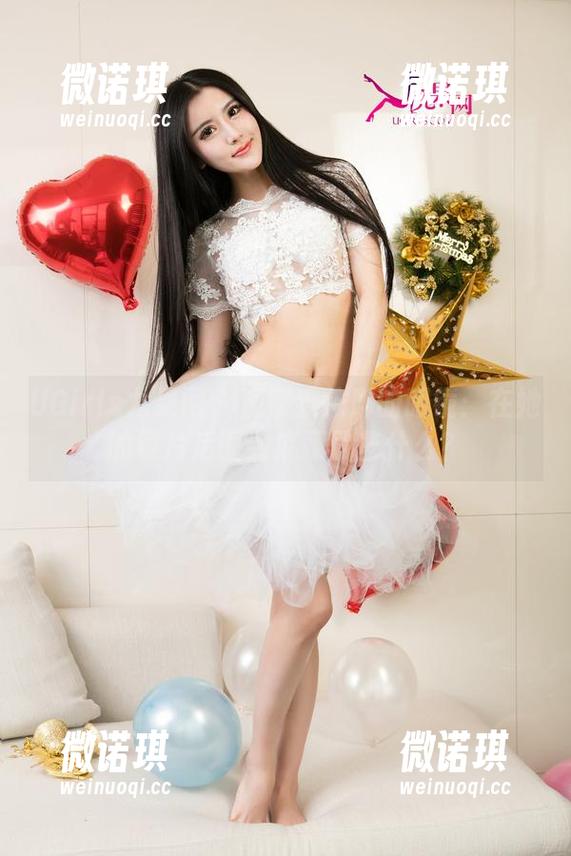 UGirls尤果网-乔依琳 UGirls尤果网 - 观察乔依琳的眼镜:在她的镜片后面到底藏了些什么?
