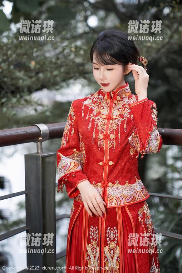 Xiuren秀人网 - 看！晓梦may在浴室里演绎高清照片中的水上芭蕾！