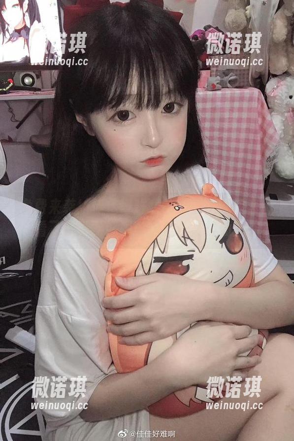 免费来袭！佳佳好难啊的小熊比基尼套图，看了你可能会想：这是什么神仙操作？