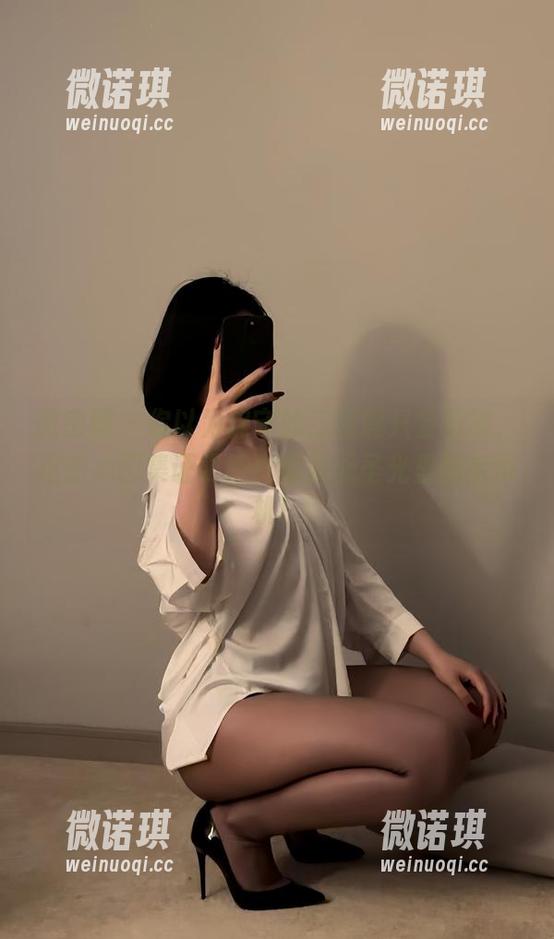 微密圈 - 你以为保守的二舅妈只会恶搞，这甜心图集证明她真的是无圣光里的老司机！