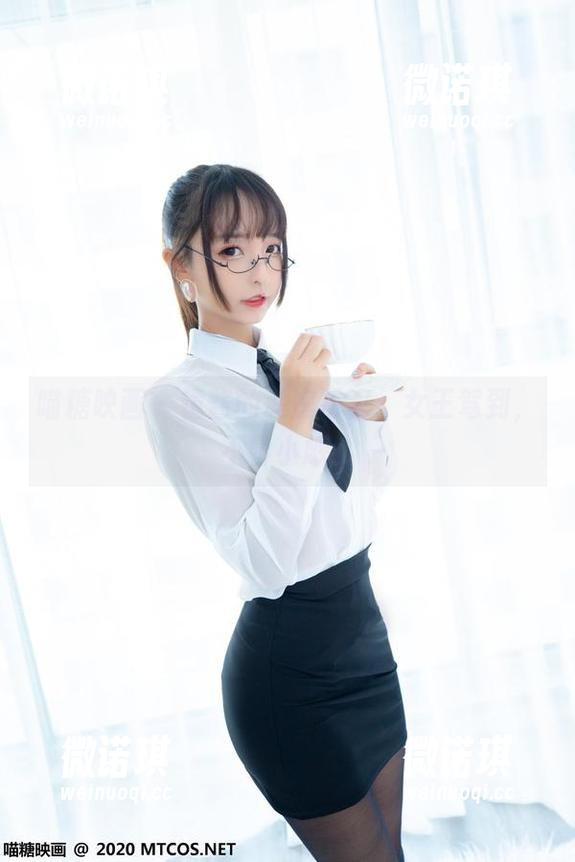 喵糖映画 - 镜酱的私房写真，女王驾到，不容小觑！