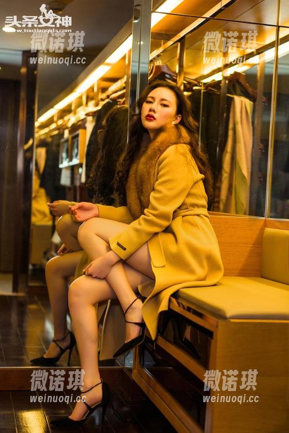 头条女神 - 乔安的“鬼”才福利，万圣节写真等你来拍！