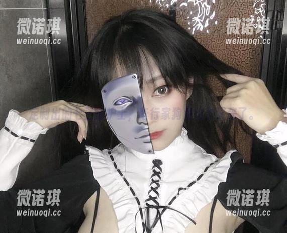 定制出的七三蓝护士，奇行家狗崽这次又来了。