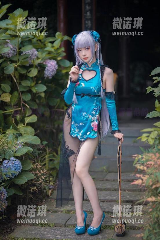 想了解妖少you1的秘密？先来看看他的天台私拍吧