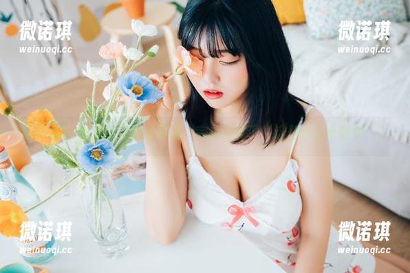 看！宋哈娜(송하나)泳衣套图，完美诠释了“这是谁家小仙女”？