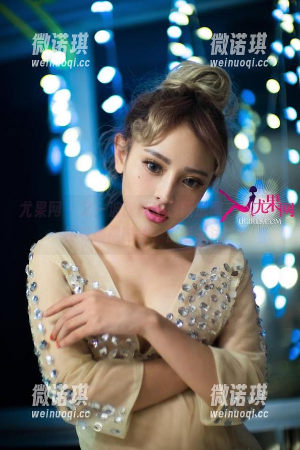 尤果网 - 又一波张栩菲最新原图，姐妹风格有播播时拔，值得关注。