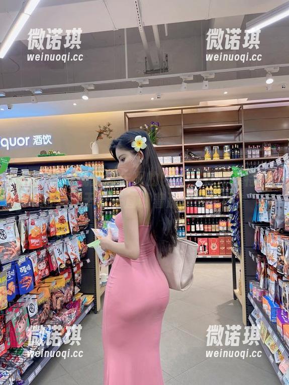 微密圈 - 就是阿朱啊的内衣：有什么特别的，至于我一直盯着那张图片吗？