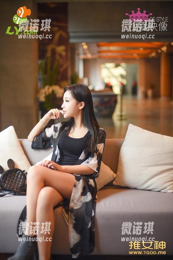 推女神-王婉悠 推女神 - 备战周末,先来瞧王婉悠的牛仔裤私拍原图,是不是可以引力小宇宙呢?