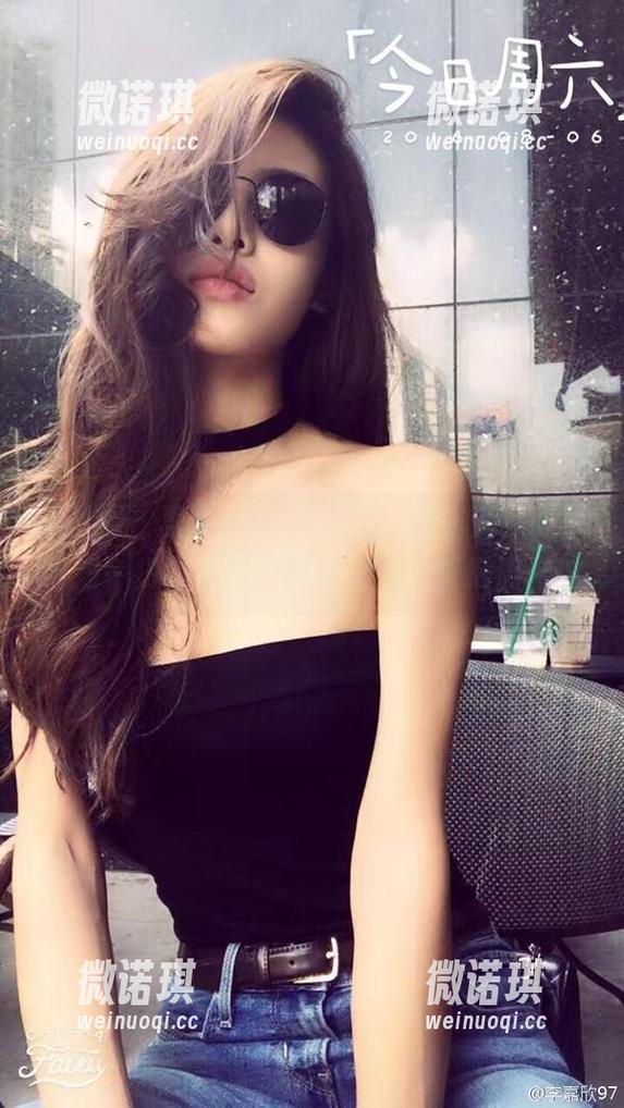 微密圈 - 李嘉欣97挥手间，亮钻兔女郎带着扫一扫即美图，简单又深藏壁纸满满！