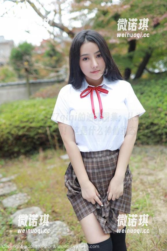模范学院-77qiqi 模范学院 - 77qiqi的油亮图集:从头到脚,就光溜滑!这是什么神仙状态?