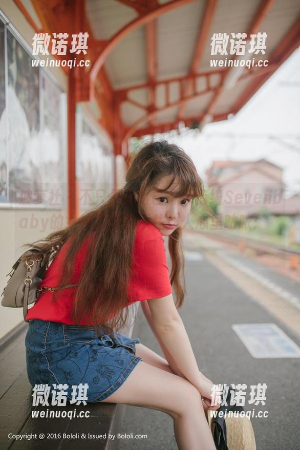 波萝社 - 不只是看而已，柳侑绮Sevenbaby的女神原图忍不住让人心里咕哝：“救命啊”。