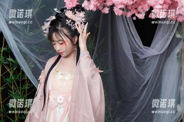 爆机少女喵小吉的碧蓝航线探险，谁还不想来一发原图？完全免费哦！