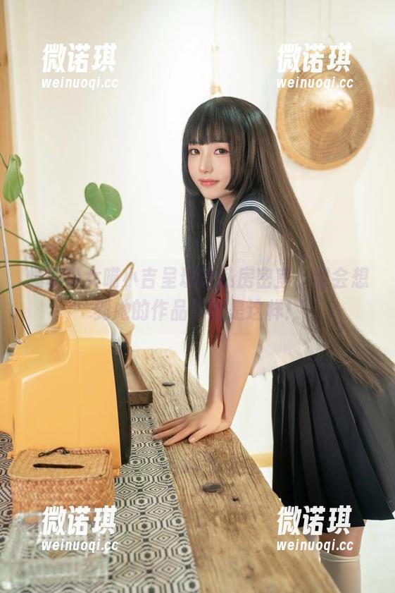 爆机少女喵小吉呈现的私房密室，谁会想到她的作品居然是这样！