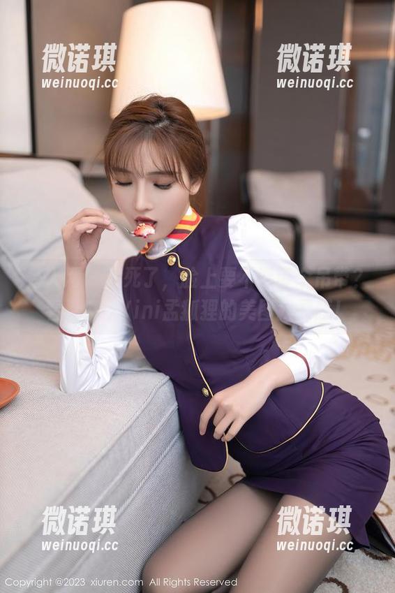 秀人网-FoxYini孟狐狸 秀人网 - 愁死了,脸上要不要带个吊带?看看FoxYini孟狐狸的美图找灵感!