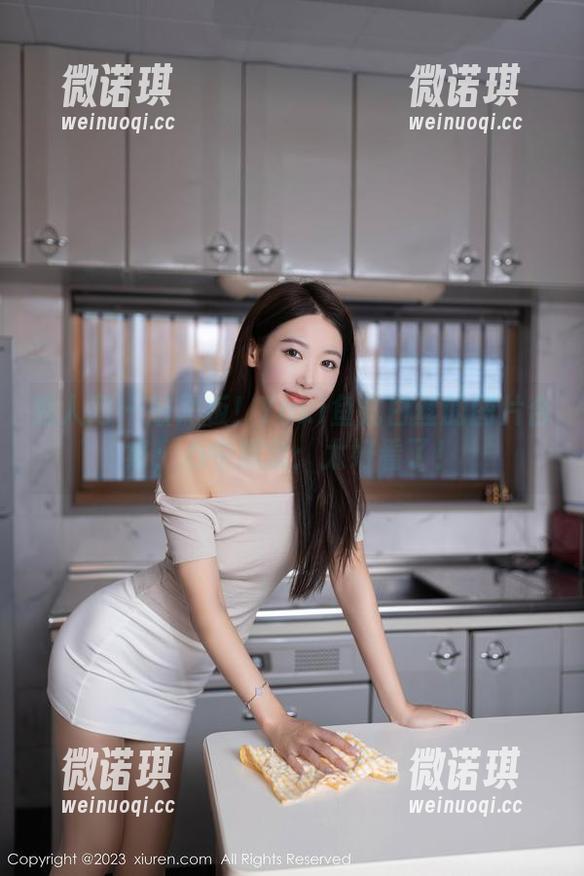 秀人网-Yuki鱼儿 秀人网 - 敲黑板!Yuki鱼儿白丝的图片合集;心中默念:太好看了!