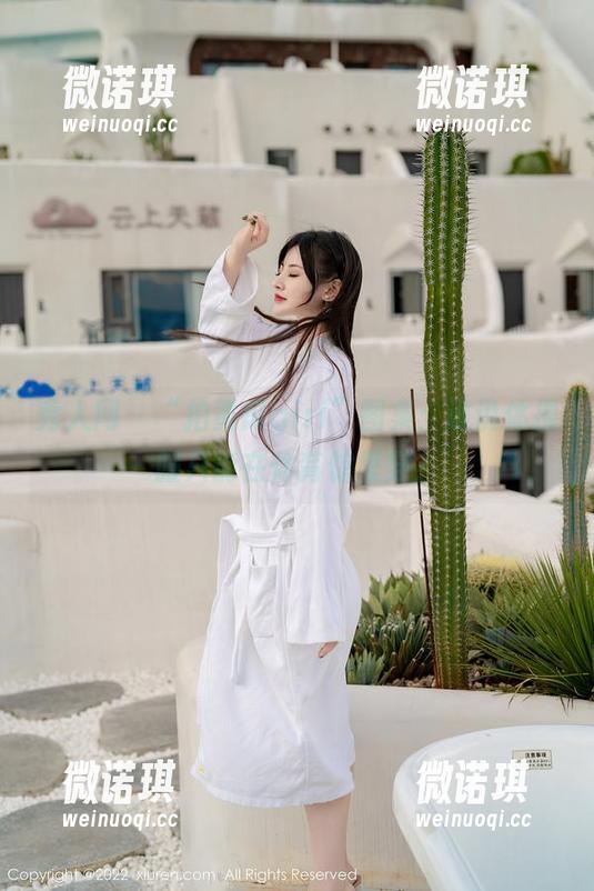 秀人网-拍黄瓜girl 秀人网 - “拍黄瓜girl”图集:谁说体操服只能在体育馆里穿?