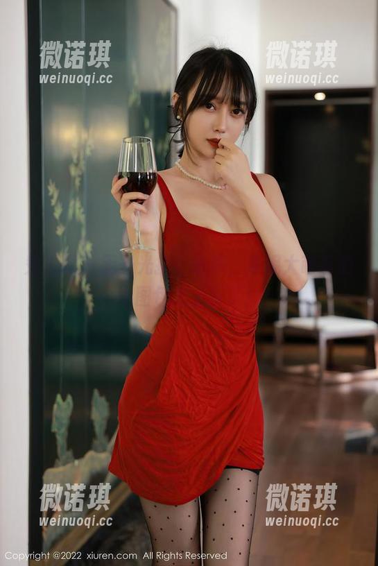 秀人网 - 无圣光护士扮演，米妮大萌萌的小图包太上头了！