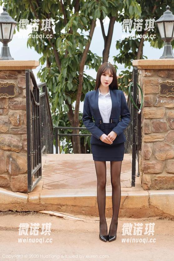 花漾show - 思淇Sukiiii在这套装里，高清套图：令人叹服的那种美？
