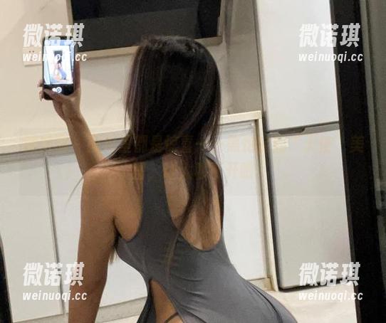 黑饱宝 微密圈 - 图包里都是惊喜——黑饱宝的“天使”美图,让人移不开眼